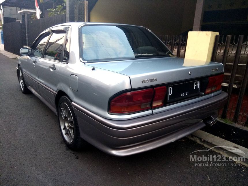 Jual Mobil  Mitsubishi Eterna  1991 2 0 di Jawa Barat Manual 