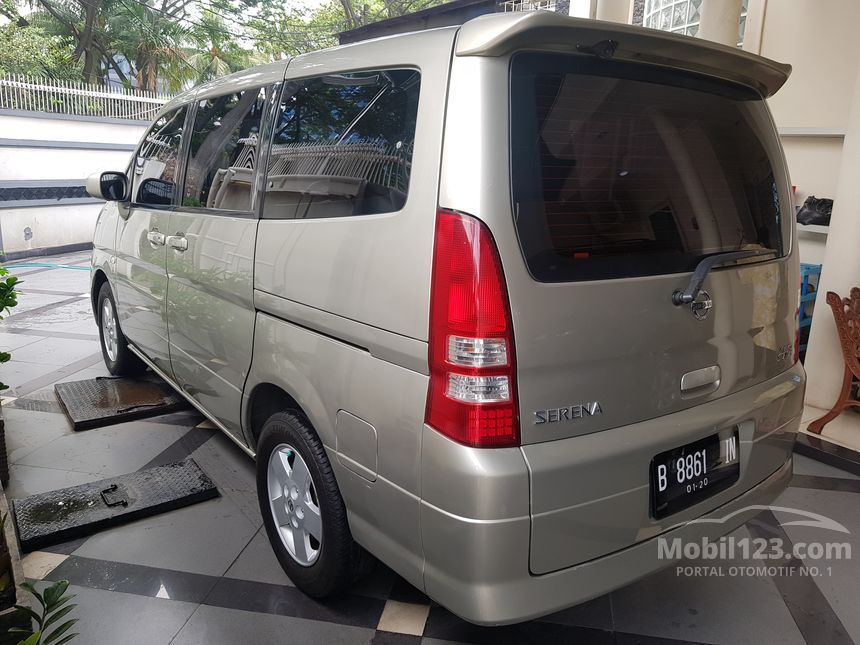 Jual Mobil Nissan Serena 2006 Highway Star 2.0 di Jawa 