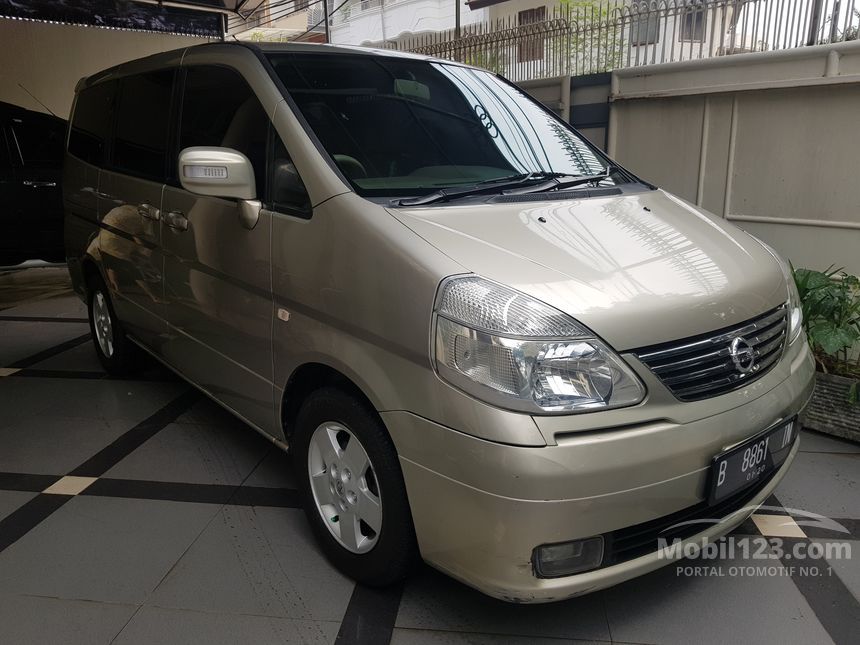 Jual Mobil Nissan Serena 2006 Highway Star 2.0 di Jawa 