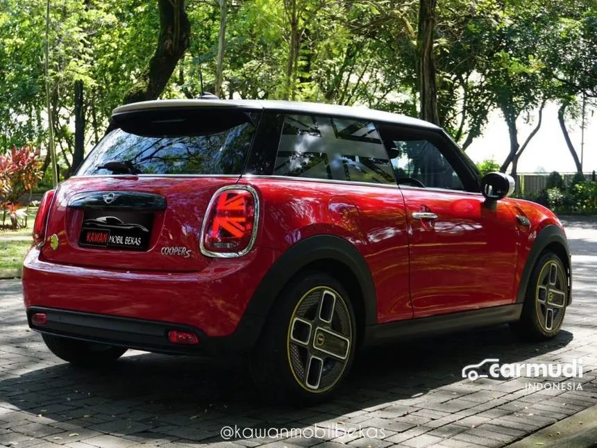 2025 MINI Cooper Cooper SE Hatchback