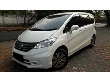 Honda Freed PSD AC Dbl Blwr, Matic, Putih Metalik (2013) TDP 40 JT No. Ganjil
