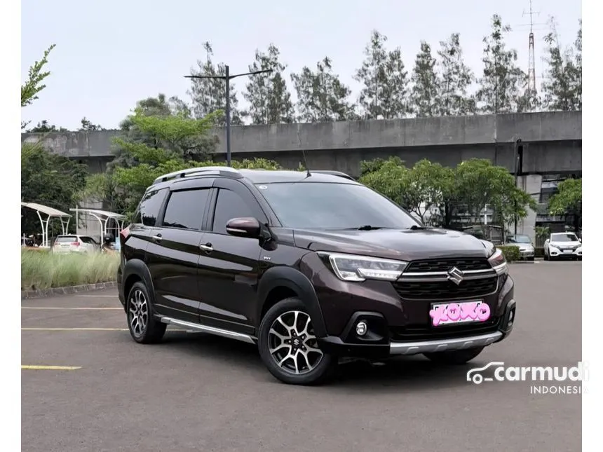 2023 Suzuki XL7 Alpha Hybrid SUV