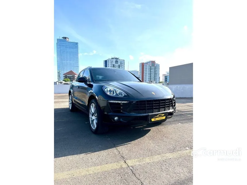 2016 Porsche Macan SUV