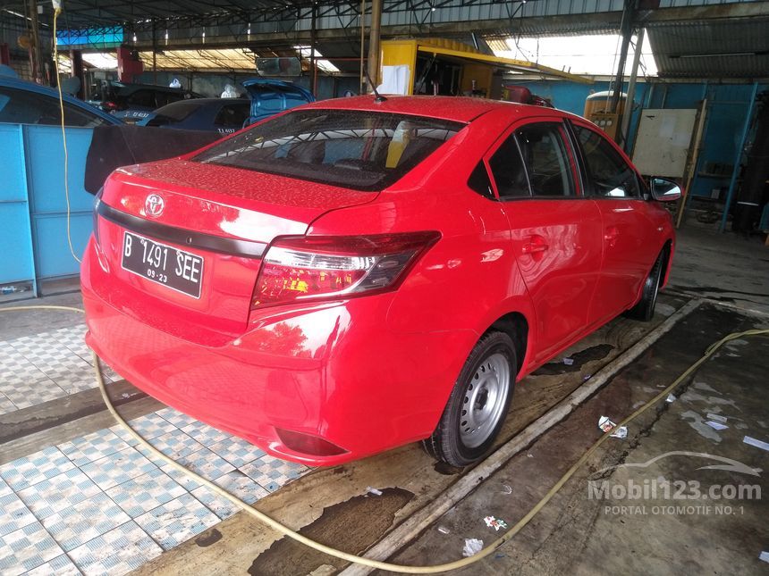 Jual Mobil Toyota Limo  2013 1 5 Manual 1 5 di Banten 