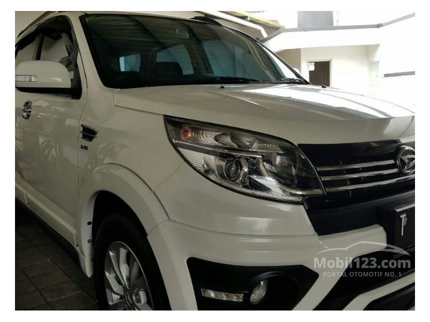 Jual Mobil Daihatsu Terios 2015 ADVENTURE R 1.5 di Jawa 