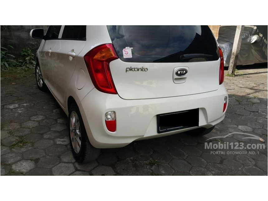 Jual Mobil  KIA  Picanto  2012 SE 2 1 2 di Yogyakarta  