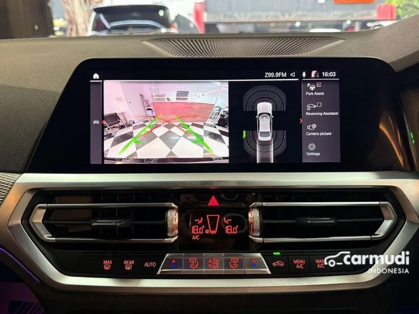 2021 BMW 330i M Sport Sedan