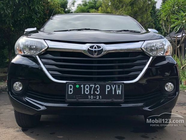 Toyota Avanza Mobil  bekas  dijual di Bogor  Jawa barat 