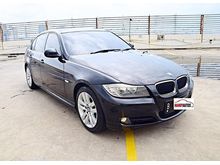 BMW 320i E90 Tahun 2011 / 2012 Automatic Hitam Metalik