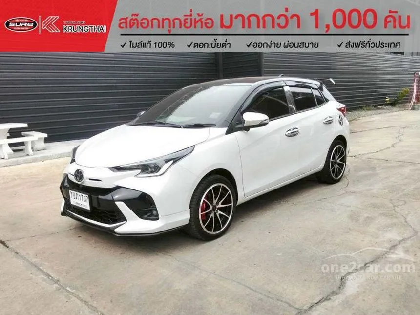 2023 Toyota YARIS Premium Hatchback