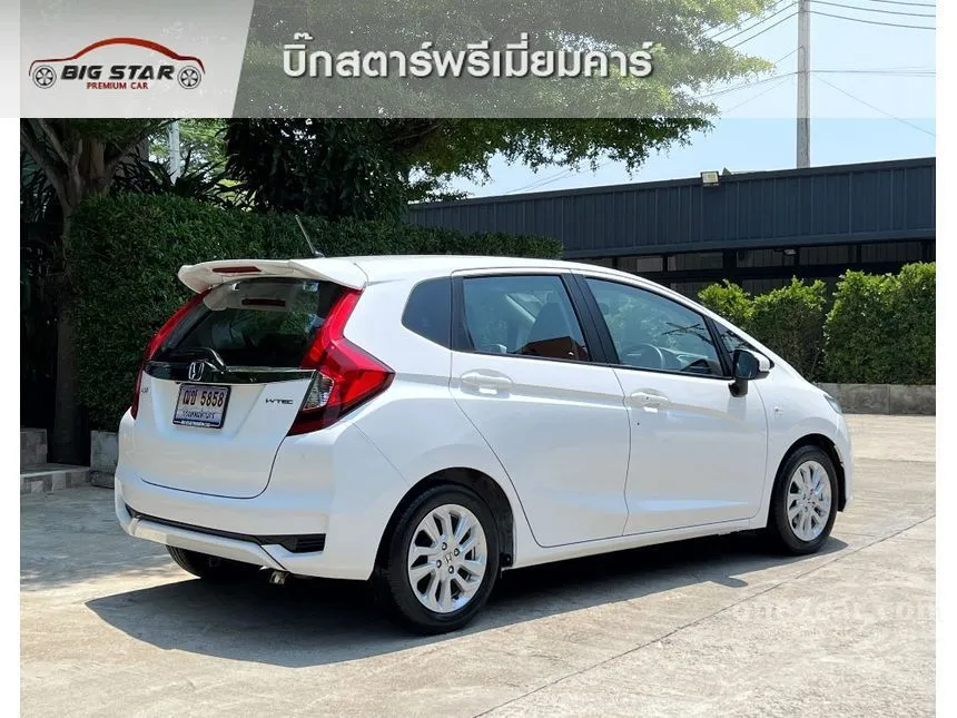 2018 Honda Jazz V+ i-VTEC Hatchback