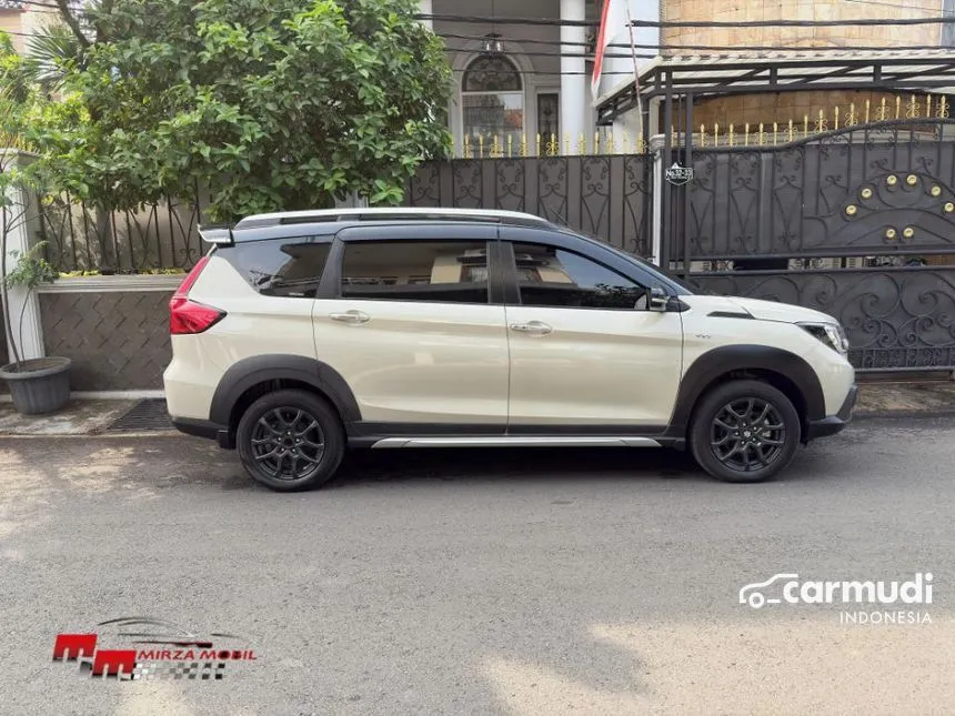 2023 Suzuki XL7 Alpha Hybrid SUV