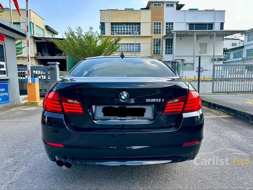 2013 BMW 520i Sedan