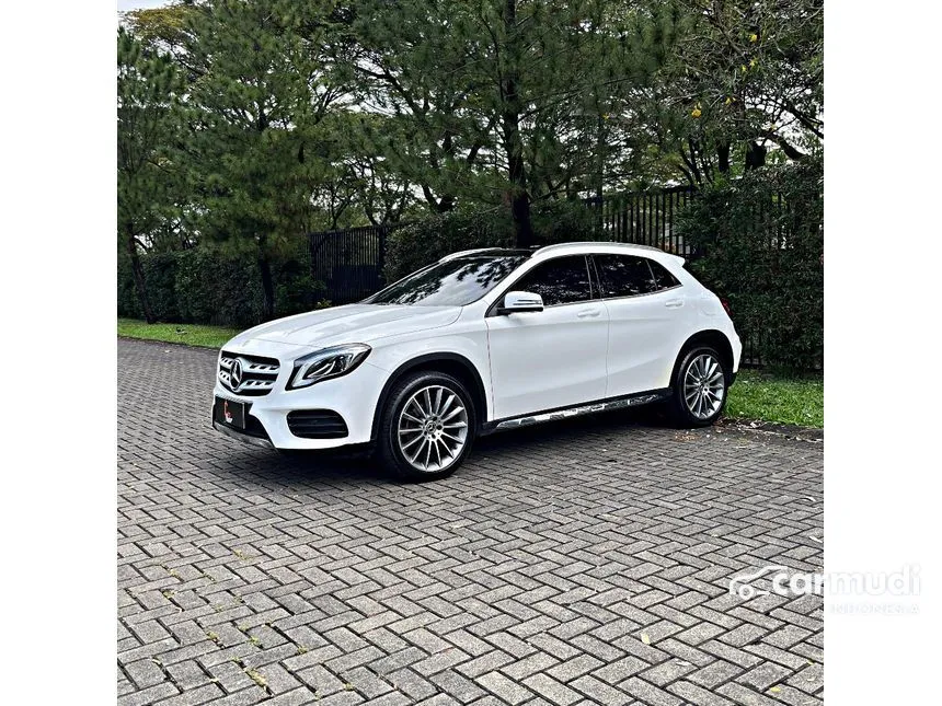 2019 Mercedes-Benz GLA200 AMG Line SUV