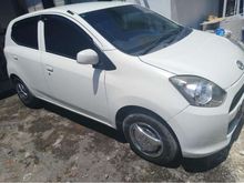 2014 Daihatsu Ayla 998 M Hatchback