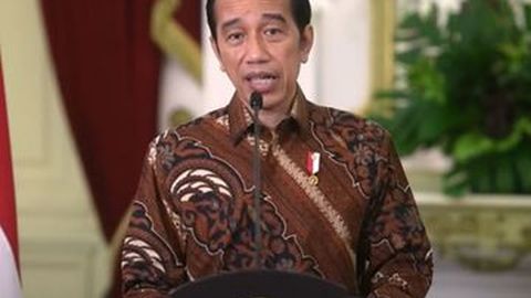 Jokowi Kebut Terciptanya Industri Mobil Listrik Skala Besar di Indonesia