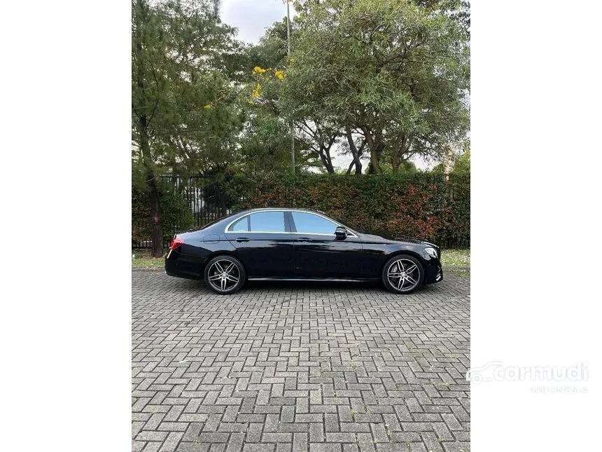 2017 Mercedes-Benz E300 AMG Line Sedan
