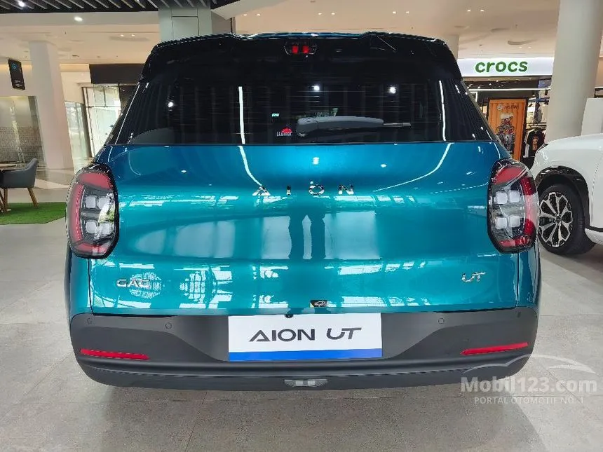2026 GAC AION UT Premium Hatchback