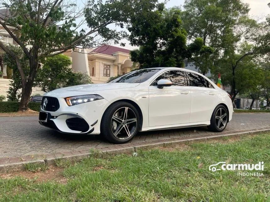 2020 Mercedes-Benz A200 progressive line Sedan