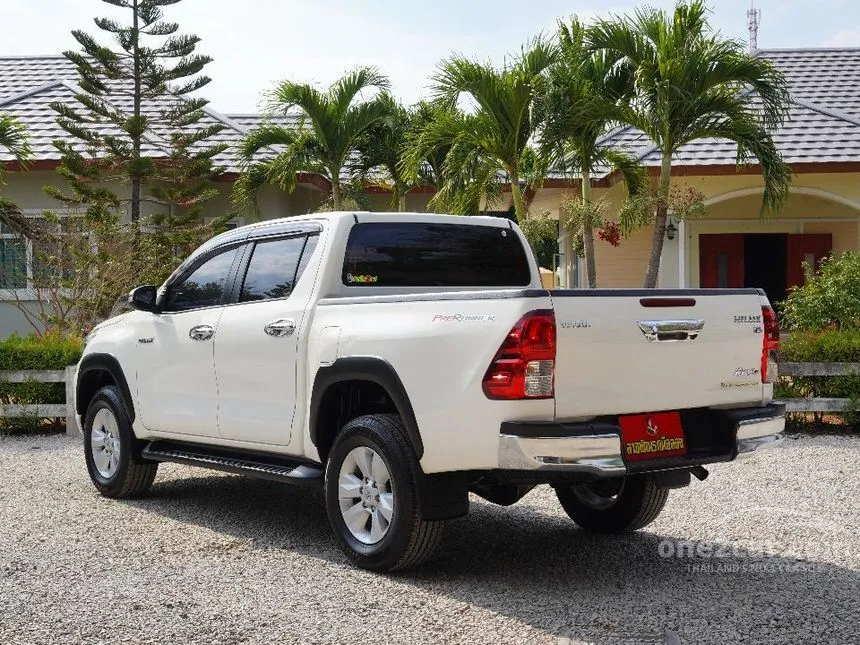 2018 Toyota HILUX REVO E Plus Prerunner Double Cab Pickup
