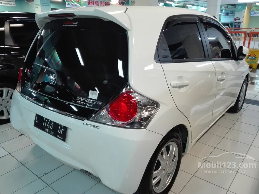 Jual Mobil Honda Brio 2015 Satya E 1.2 di Jawa Timur 