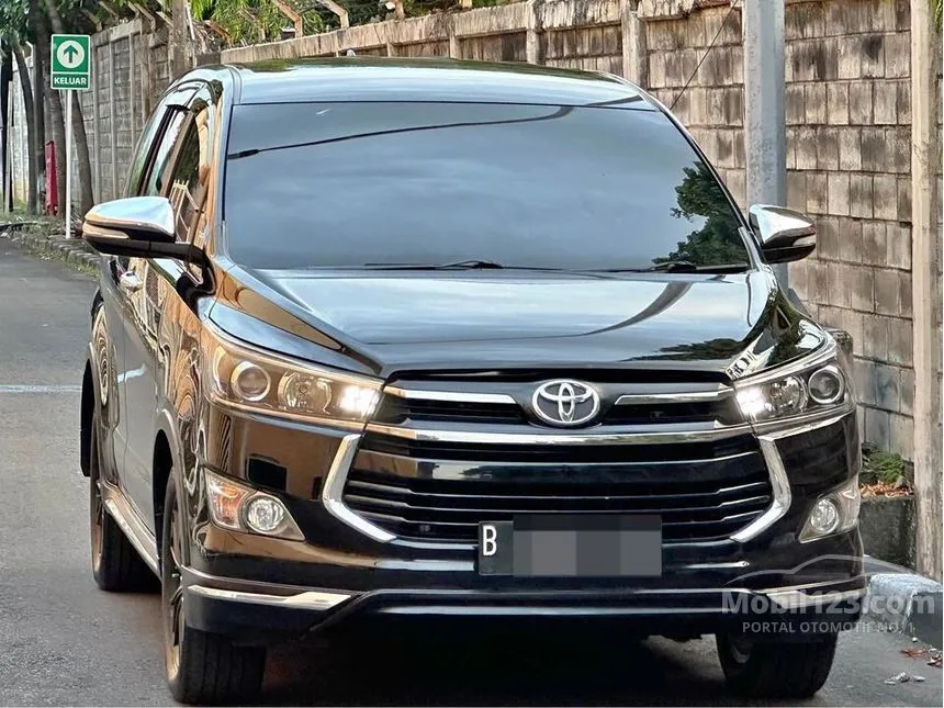 Toyota Innova Venturer 2017 2.4 di DKI Jakarta Automatic Wagon Hitam
