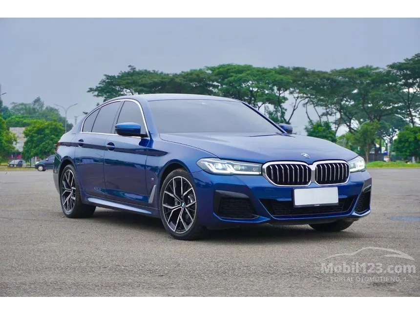 2021 BMW 520i M Sport Sedan