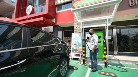 Toyota: Mobil Listrik Murah Belum Bisa ‘Goda’ Kebanyakan Konsumen di Indonesia