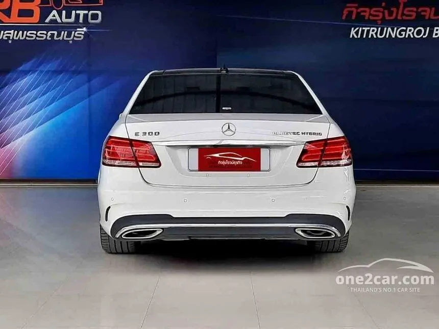 2014 Mercedes-Benz E300 Blue TEC Hybrid Sedan