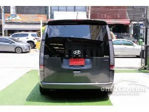 2022 Hyundai Staria 2.2 SEL Van