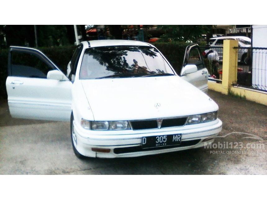 Jual Mobil  Mitsubishi  Eterna  1990 2 0 di Jawa Barat Manual 