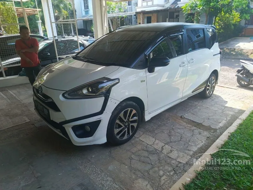 Jual Mobil Toyota Sienta 2021 Q 1.5 di DKI Jakarta Automatic MPV Putih Rp 230.000.000