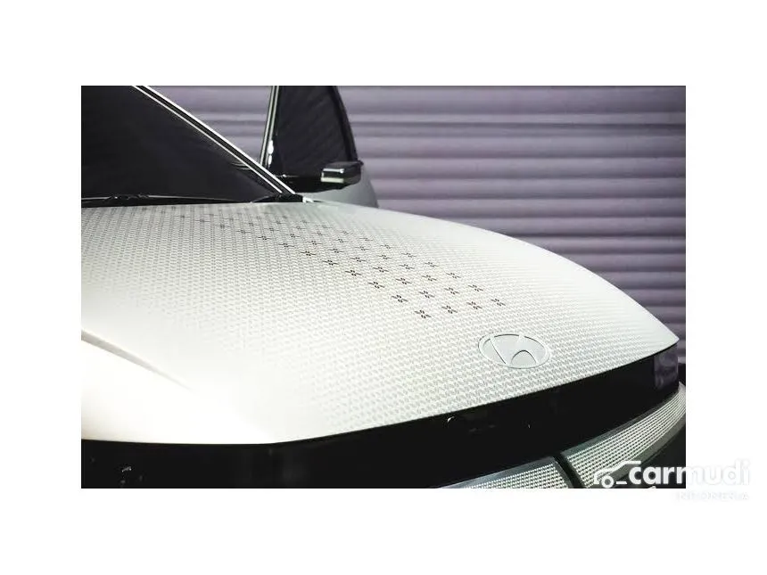 Jual Mobil Hyundai IONIQ 5 2024 Batik Edition di DKI Jakarta Automatic SUV Silver Rp 650.000.000