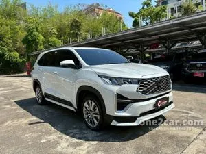 2026 Toyota INNOVA 2.0 Zenix HEV Premium Wagon