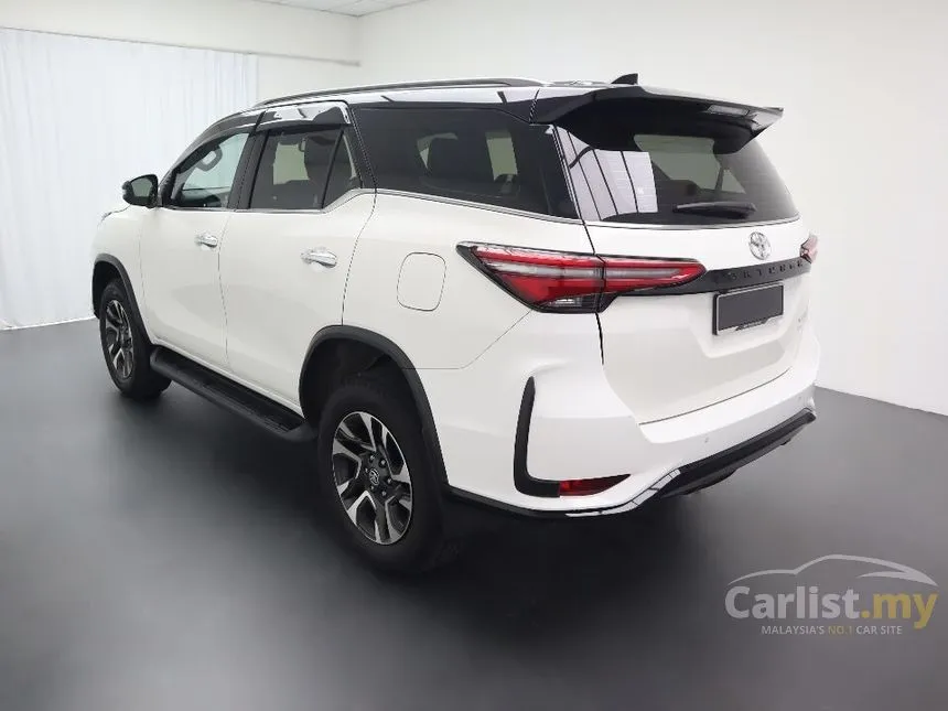 2022 Toyota Fortuner VRZ SUV