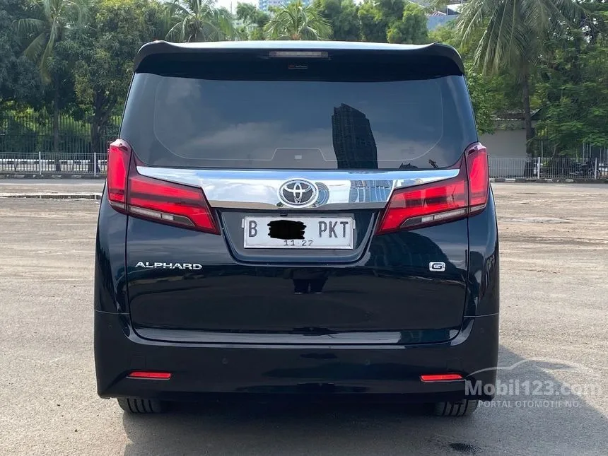 2022 Toyota Alphard G MPV