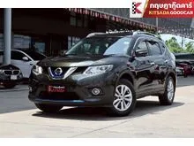 2017 Nissan X-TRAIL 2.0 (ปี 14-20) V Hybrid 4WD SUV