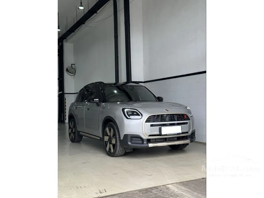 2025 MINI Countryman S ALL4 Favoured Trim SUV