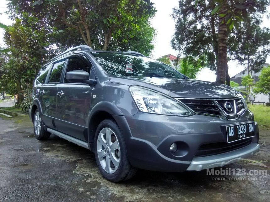 Jual Mobil Nissan Grand Livina 2014 X Gear 1 5 di 