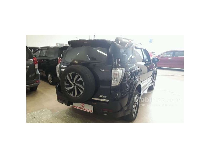 Jual Mobil Toyota  Rush  2015  TRD  Sportivo  1 5 di Jawa Barat 