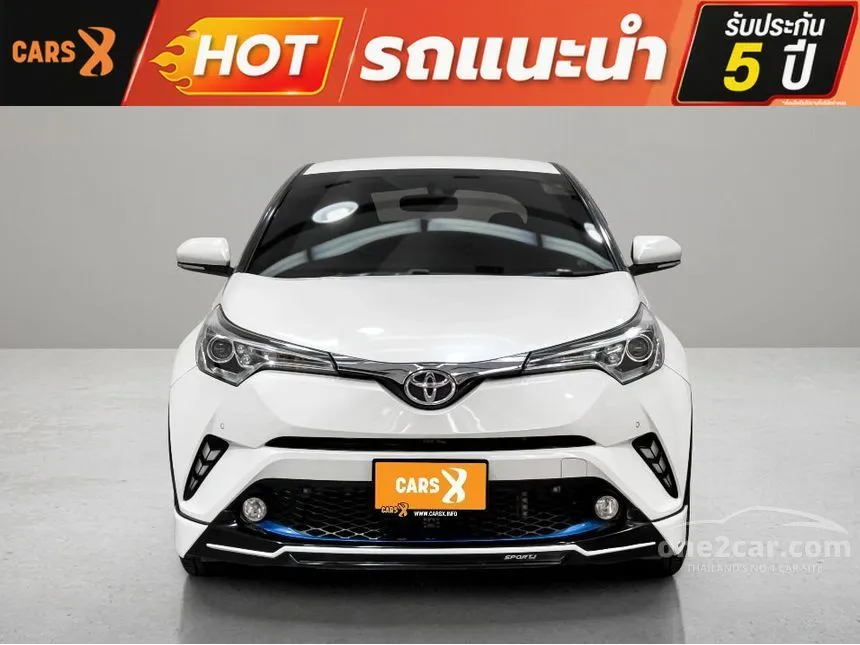 2019 Toyota C-HR Mid SUV