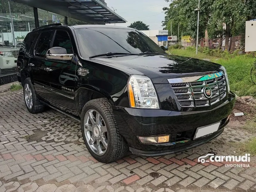 2011 Cadillac Escalade Platinum SUV