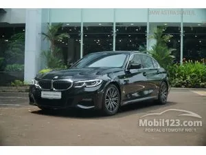 2020 BMW 330i 2.0 M Sport Sedan  TERMURAH CASH/CREDIT HARGA SAMA, MOBIL BEKAS DENGAN BUNGA MOBIL BARU TERMURAH SE-INDONESIA RESMI BMW PREMIUM SELECTIO