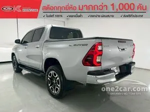 2020 Toyota HILUX REVO 2.4 Prerunner Mid Double Cab Pickup