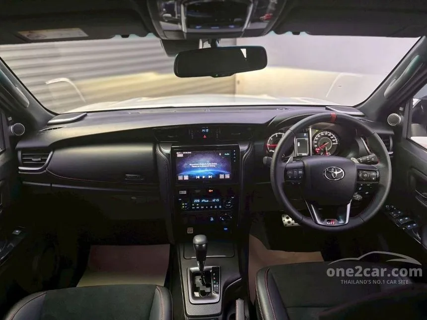 2025 Toyota FORTUNER GR Sport SUV
