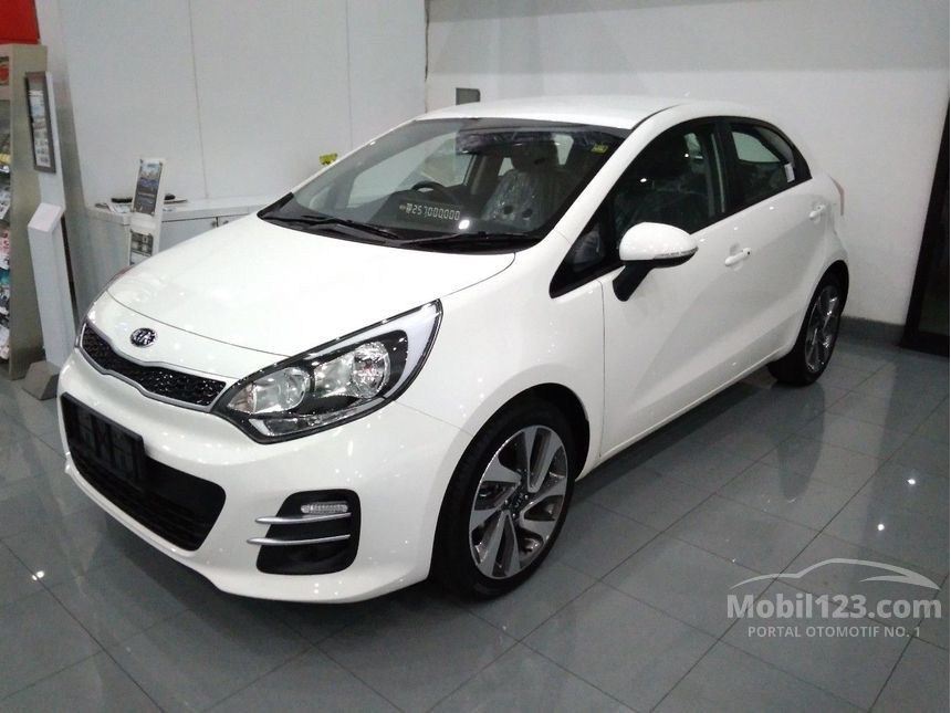 Jual Mobil KIA Rio 2016 Platinum 1.4 di Jawa Barat 