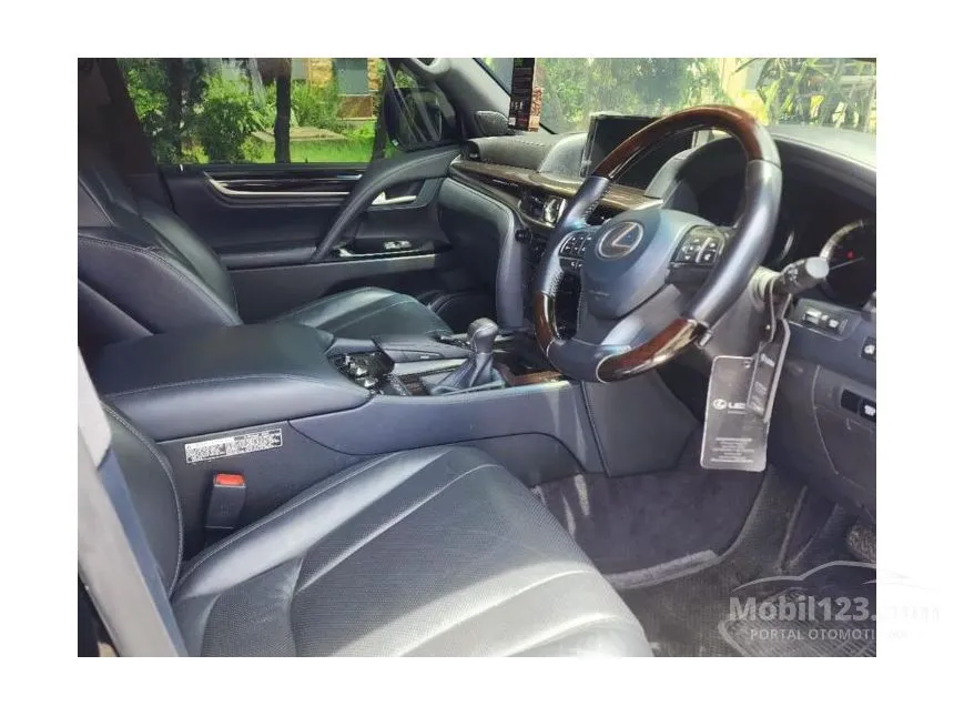 2016 Lexus LX570 Sport SUV
