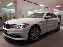 PROMO SPESIAL AKHIR TAHUN DISKON BONUS TERBESAR TERBAIK SE INDONESIA, DIJAMIN PUAS UNTUNG 2018 BMW 520i 2.0 Luxury Sedan