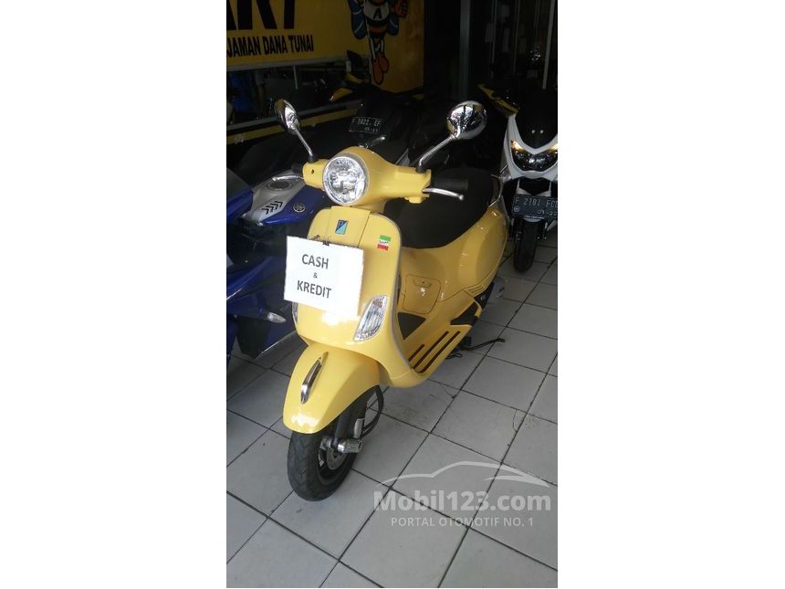 Jual Motor Vespa Lx 2018 0 1 Di Jawa Barat Automatic Others Kuning