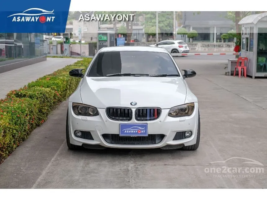 2011 BMW 320i Convertible